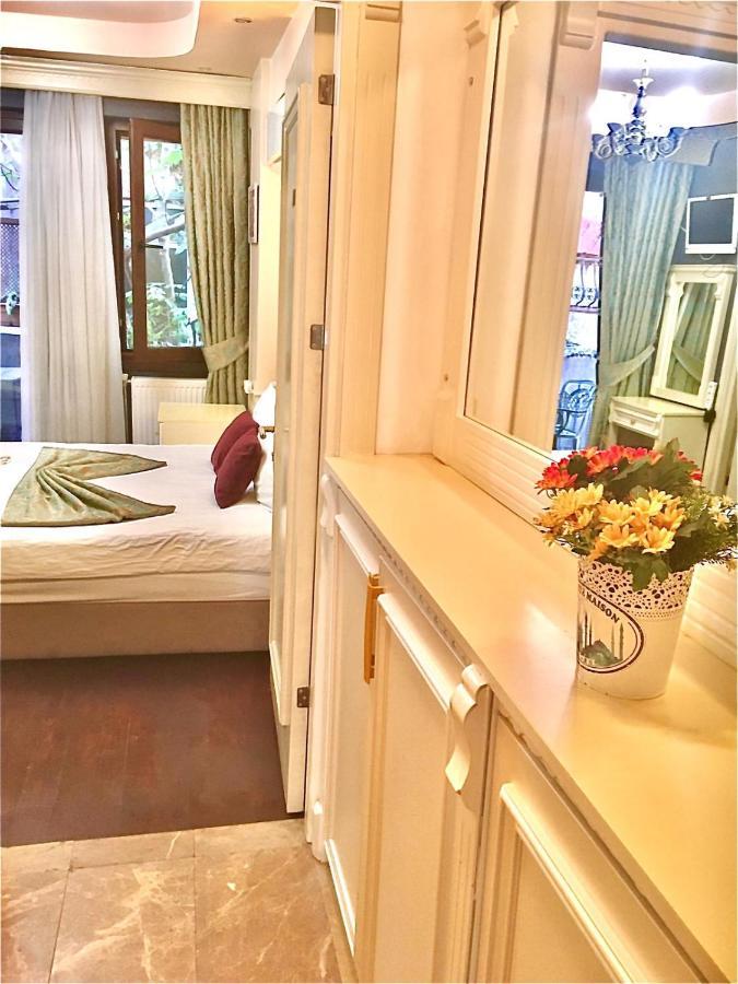 La Petite Maison Hotel Стамбул Экстерьер фото