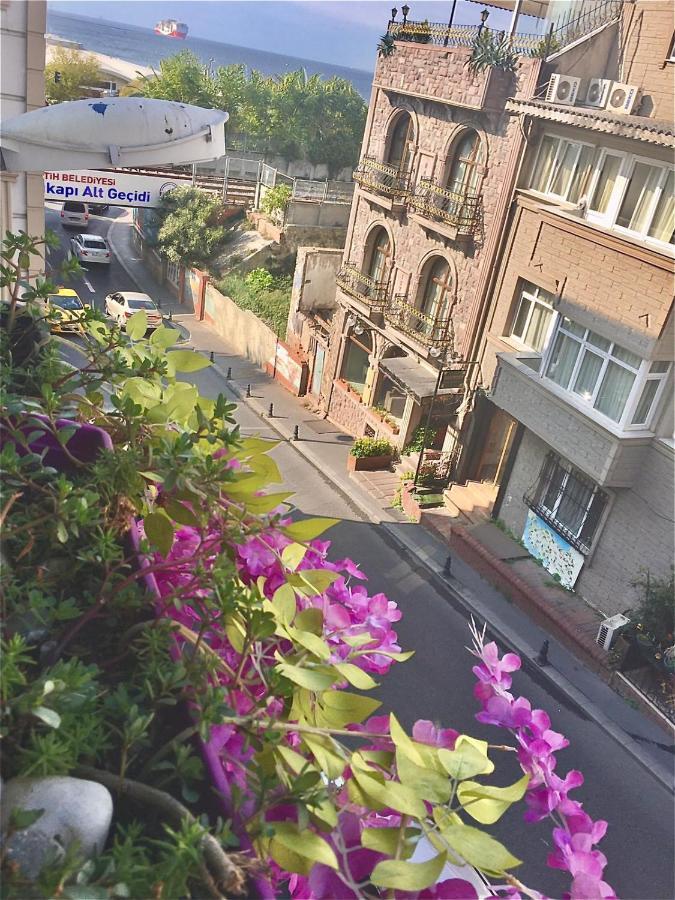 La Petite Maison Hotel Стамбул Экстерьер фото