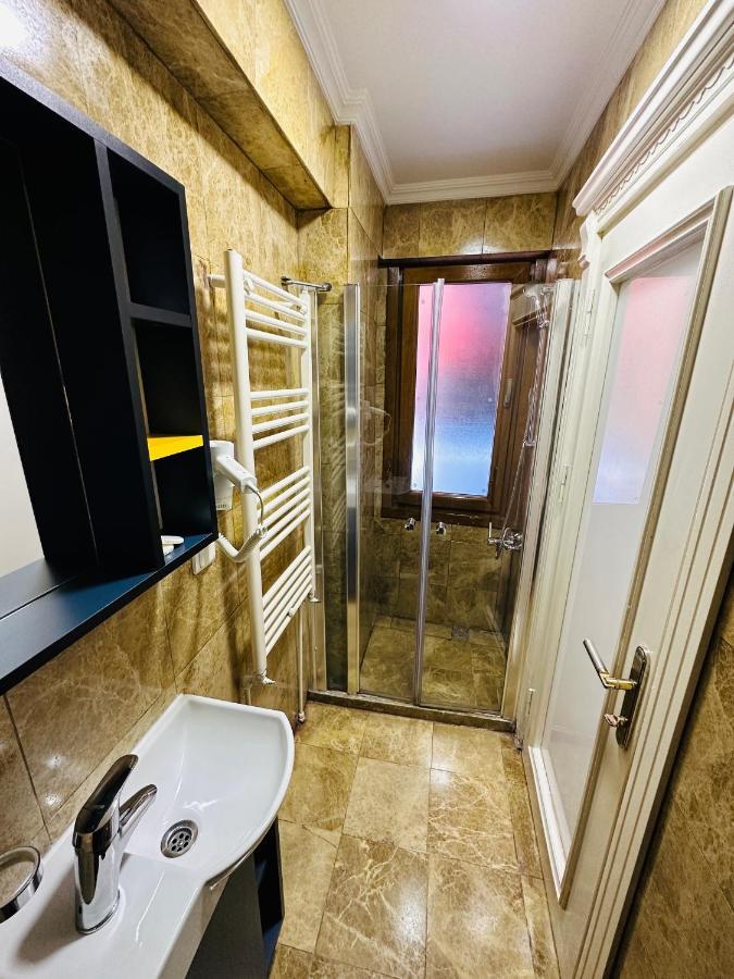 La Petite Maison Hotel Стамбул Экстерьер фото