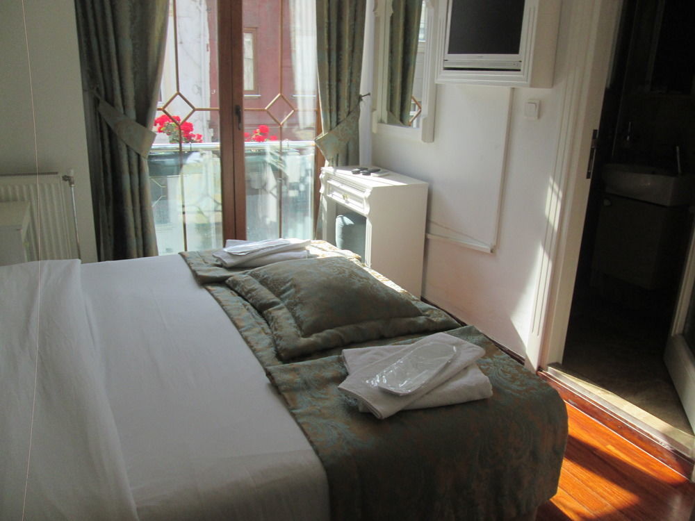 La Petite Maison Hotel Стамбул Экстерьер фото